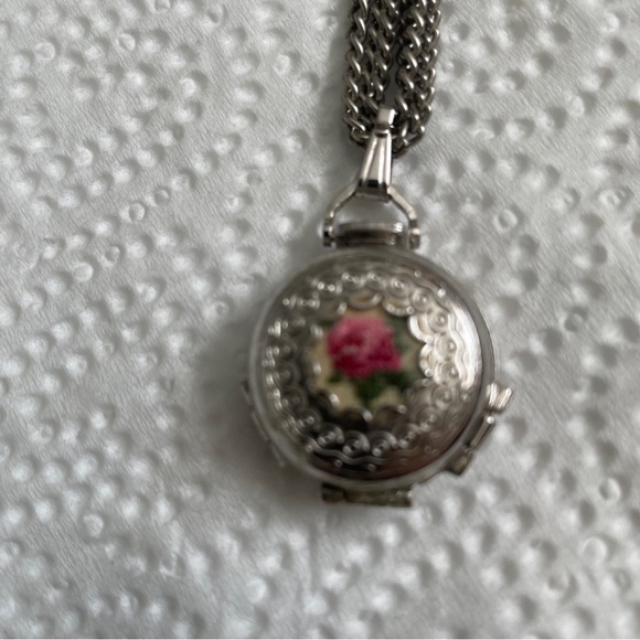 Necklace for pictures - Picture 3 of 4